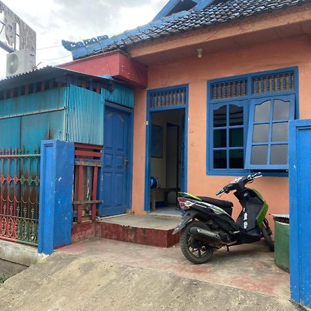 Cempaka Hostel Labuan Bajo Luaran gambar